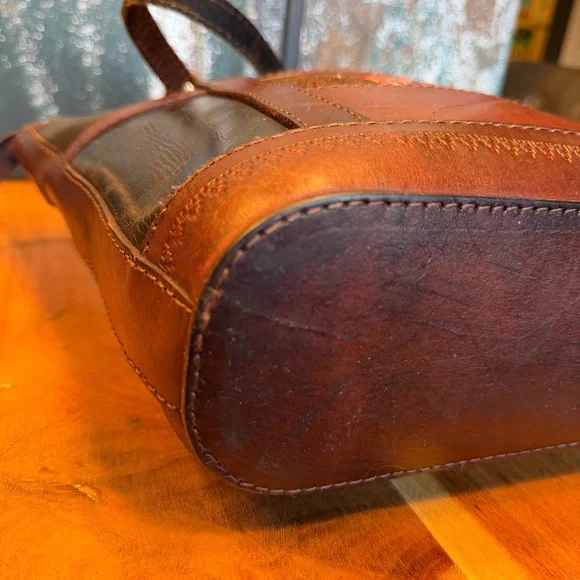 Vintage Artisanal Inca Sun Leather Tote Bag Made in Bolivia - Picture 12 of 15